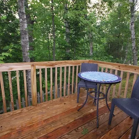 Spacious 1 Bedroom Cottage Close To Everything 3 Edgecomb Exterior photo